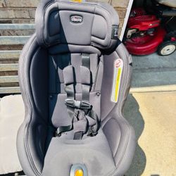 Chicco Car Seat 