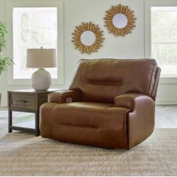 ASHLEY FURNITURE ELECTRIC RECLINER *NEW*