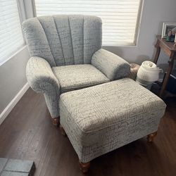 chair With Ottoman