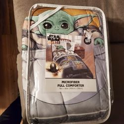Baby Yoda Comforter