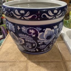 12" Oriental Blue and White Ornate Flowers Floral Fish Bowl Jardiniere Planter Plant Pot
