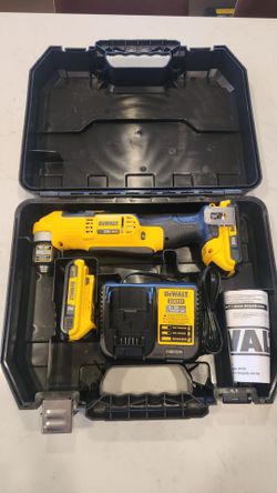 Dewalt 20V Max Right Angle Drill/Driver Kit