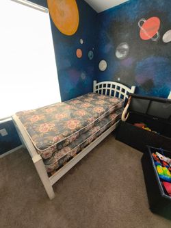 Twin bed, bunk bed