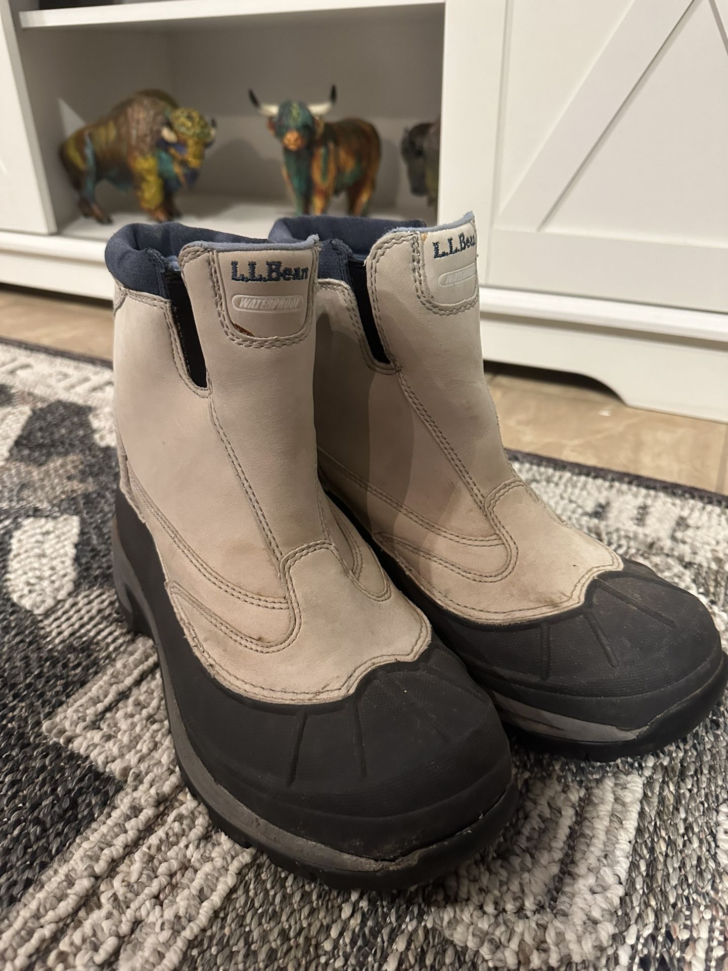 L.L. Bean Thinsulate Insulation Women’s Size 8 Medium Snow Boot