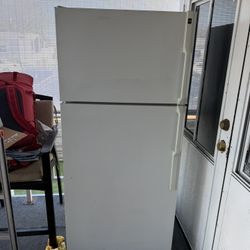 Hotpoint Refrigerator