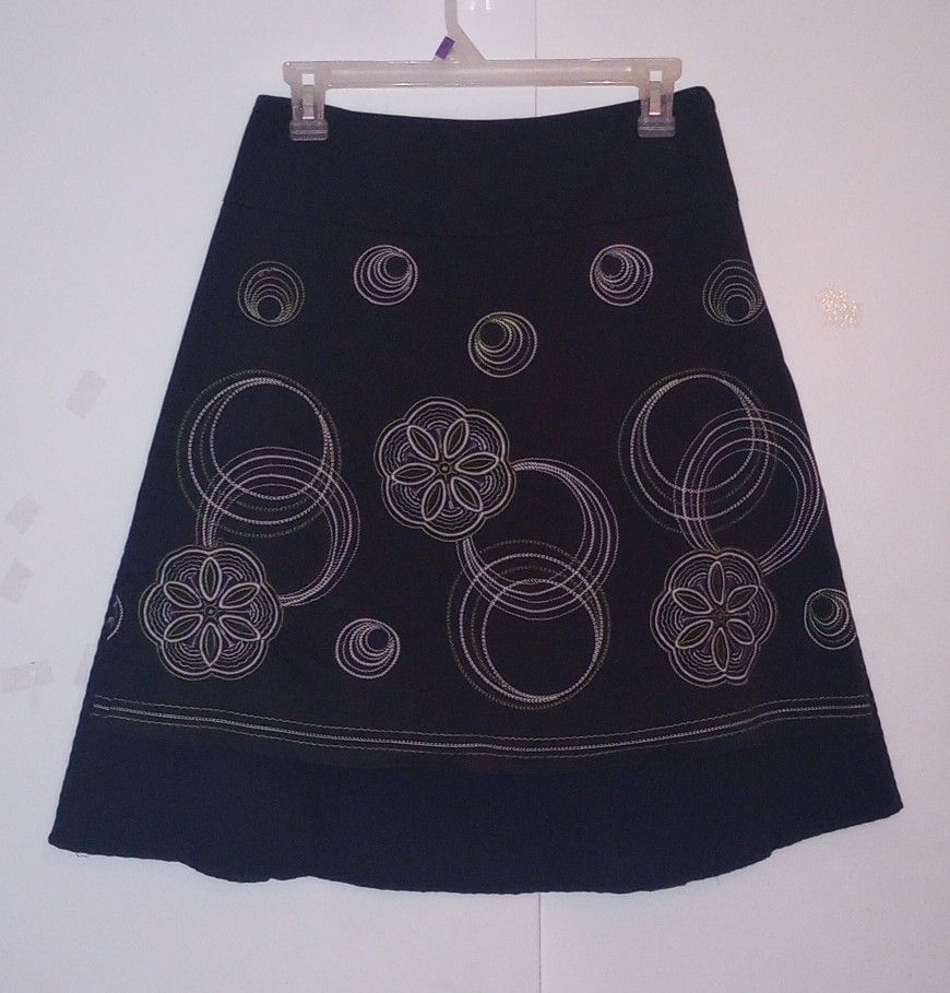 2 Black Skirts Banana Republic & Heart Soul Sz 0-1