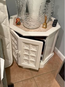 Marble top table small