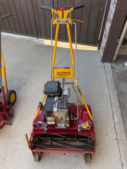 McLane 7-Blade Reel Push Mower