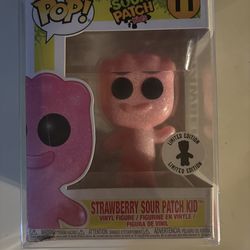 Funko Pop: Strawberry Sour Patch Kid *WITH PROTECTER*