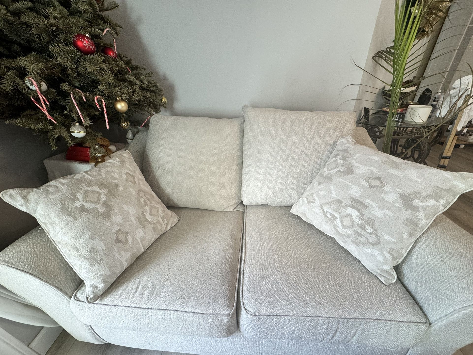 Sofa Set (love Seat And Sofa)