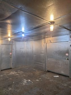 20x15 cooler 8ft tall