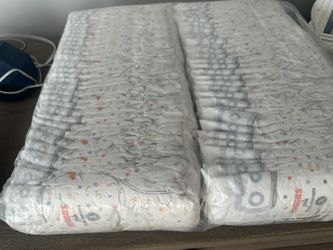 64 Pk Diapers Huggies Size 3