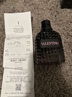 Valentino born in Roma intense 3.4ml bottle.