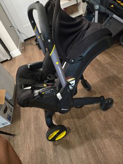 Doona stroller/carseat