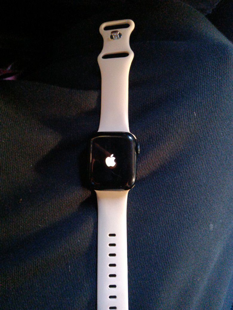 Apple Watch Series 7 Nike mm for Sale in Lewis Mcchord, WA
