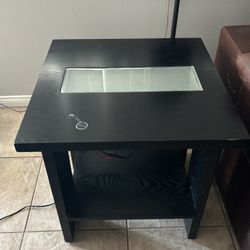 set of 2 black light up end tables 