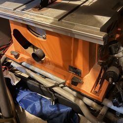 RIGID PORTABLE TABLE SAW