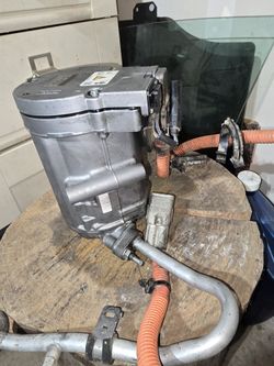 AC compressor for Ford C-Max.