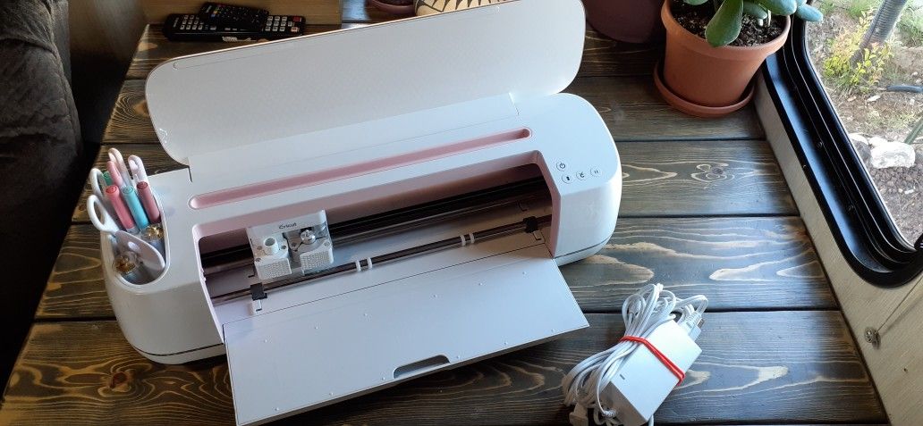 Cricut Maker & Accessories 