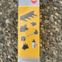 Free! 2012-2017 Jeep Wrangler NGK ignition Coil (1)