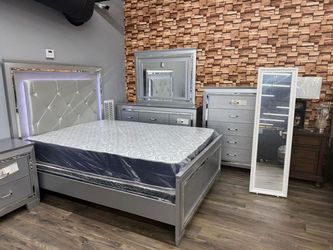 OFFER BEDROOM SET - JUEGO DE CUARTO - NEW ASK FOR PRICE
