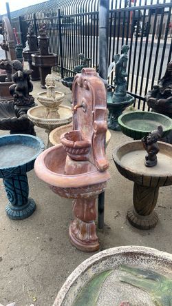 Small wall fountain