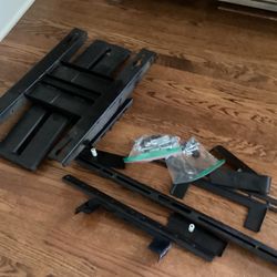 Heavy Duty  TV Mounting Bracket 