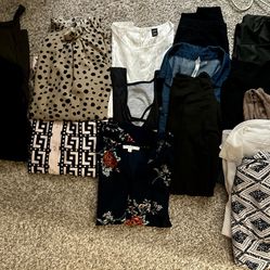 Lot of Women’s Clothes Size s/m