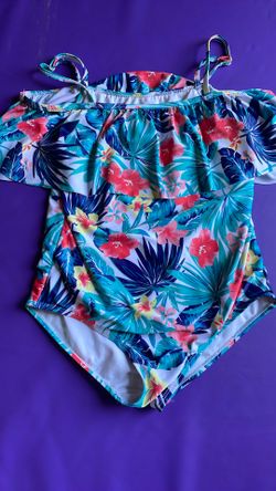 Super Cute Floral Swimsuit 🌼🌺