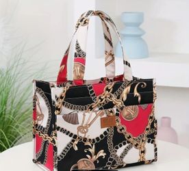 Brand New Large Women's Tote Bag 