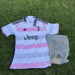 NEW Adidas  Juventus Awah Soccer Football Jersey 2023/24 Men’s L