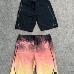 Men’s O’Neill Board Shorts, Swim Trunks- Size 34