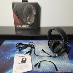 New Acer Nitro Gaming Headset II: 50mm Drivers | Retractable Omni-Directional Noise-Canceling Microphone with On-Cable Controls | Over-Ear Design W/ R