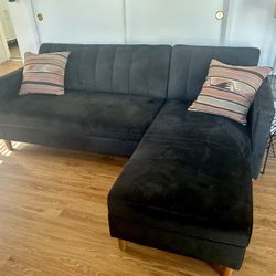 Cullerton Sectional With Storage - Great For Smaller Space