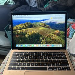 MacBook Air Retina 13 Inch 2019