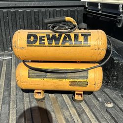 Dewalt Compressor 