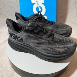 Hoka Clifton 9
