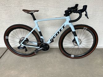 2024 Scott Addict 20 gravel bike