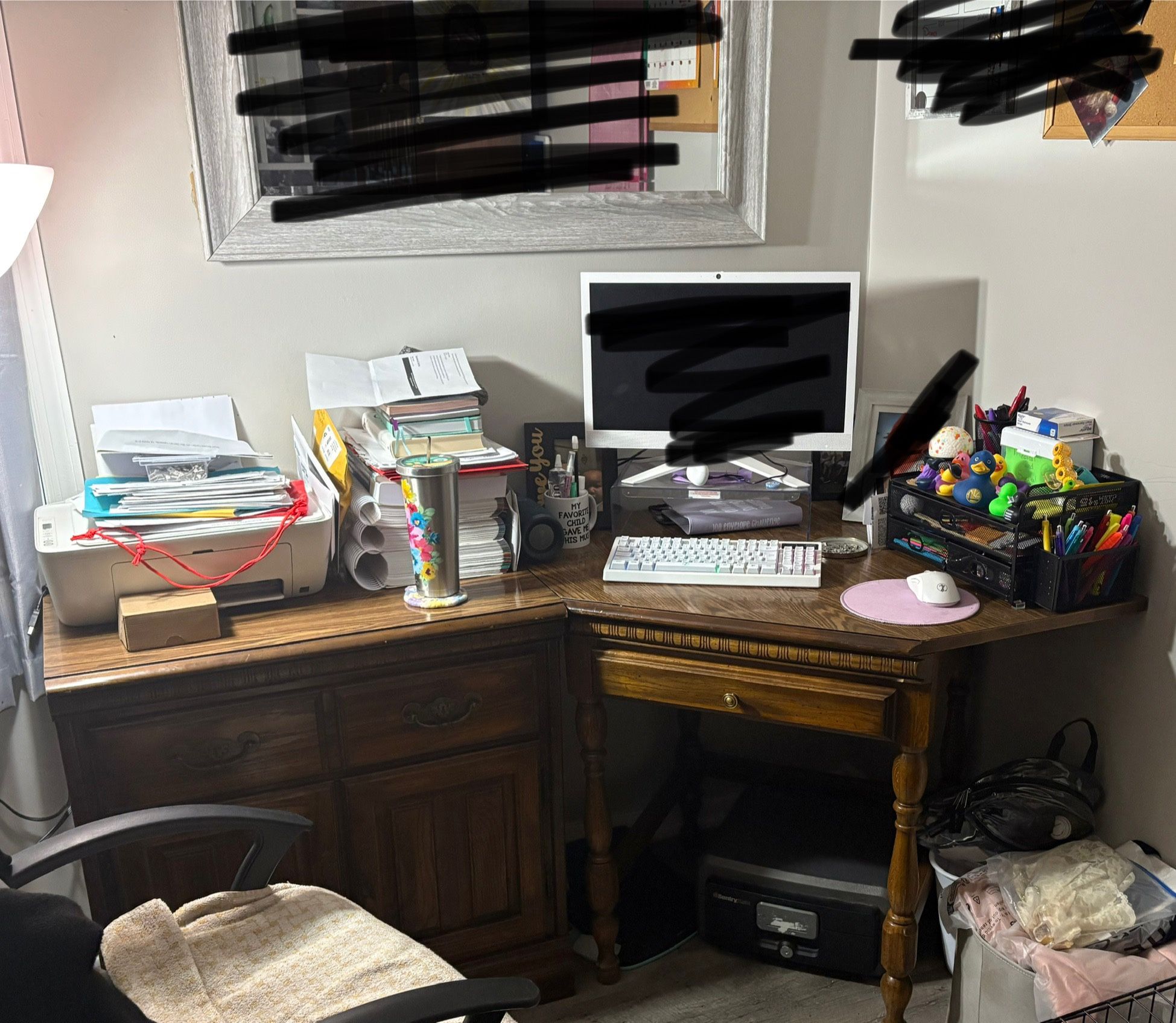 Corner Desk Hutch