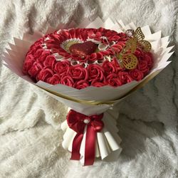 red rose flower bouquet 