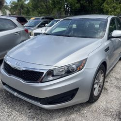 2011 Kia Optima 