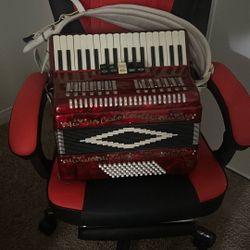 Accordion 34 Keys
