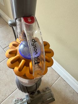 Dyson DC 40 vacuum