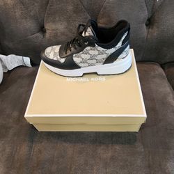 Michael Kors Sneakers 