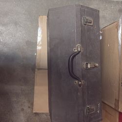 Kennedy Cantilever Metal Tool Box