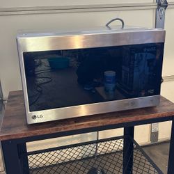 LG Microwave 