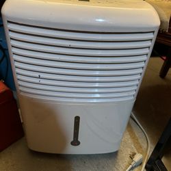 Dehumidifier 