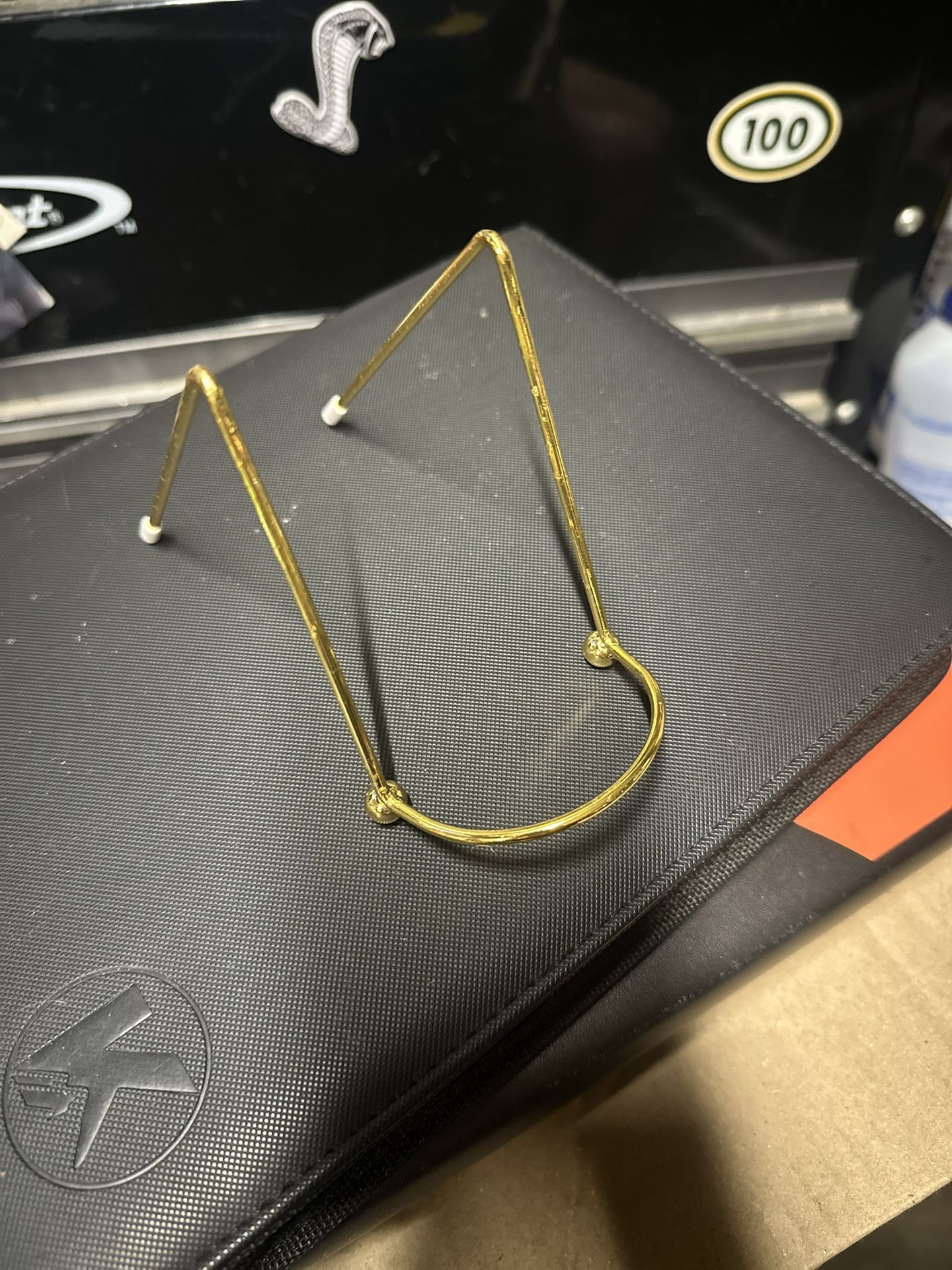 picture frame easel stand gold