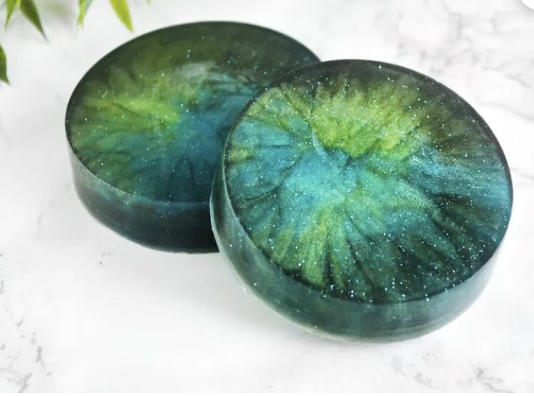 1 Northern Lights Soap - Aurora Borealis Galaxy Nature Lover Gift For Her - Celestial Science Gift For Women - Romantic Astronomy Birthday