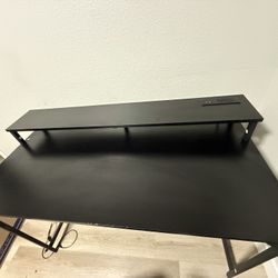 Work Desk / table 